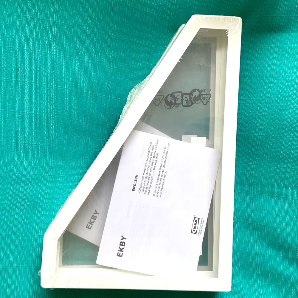 Brand New Sealed Pair of IKEA EKBY White MetalTriangular Shelf Brackets